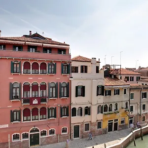 3* Pensjonat Palazzo Schiavoni Residenza D'epoca & Suite-apartments